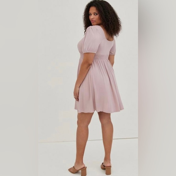 TORRID Jersey Smocked Puff Sleeve Empire Dress w/Pockets Size 2 (18-20) - Picture 2 of 13